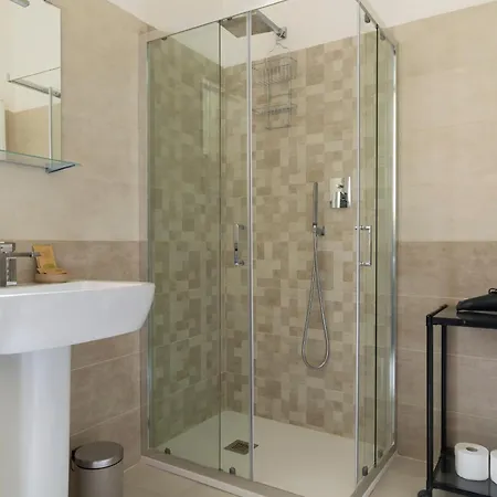Apartment Amos - 5 Minutes From Piazza Maggiore Bologna