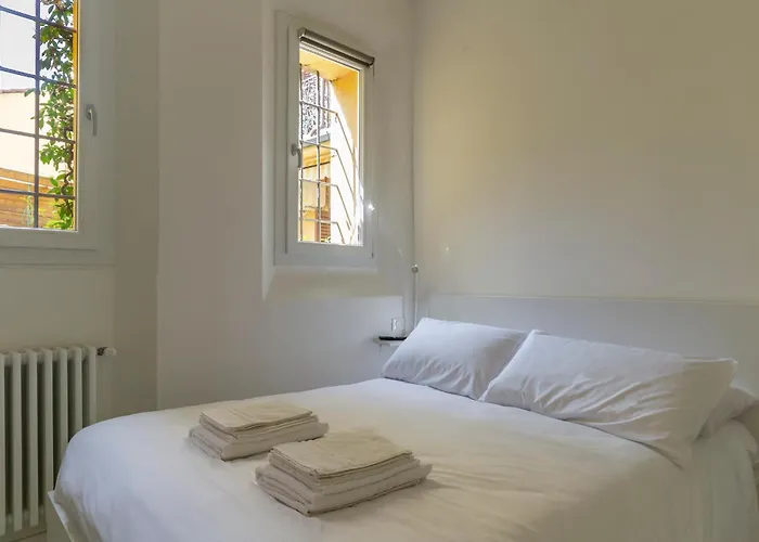 شقة Amos - 5 Minutes From Piazza Maggiore